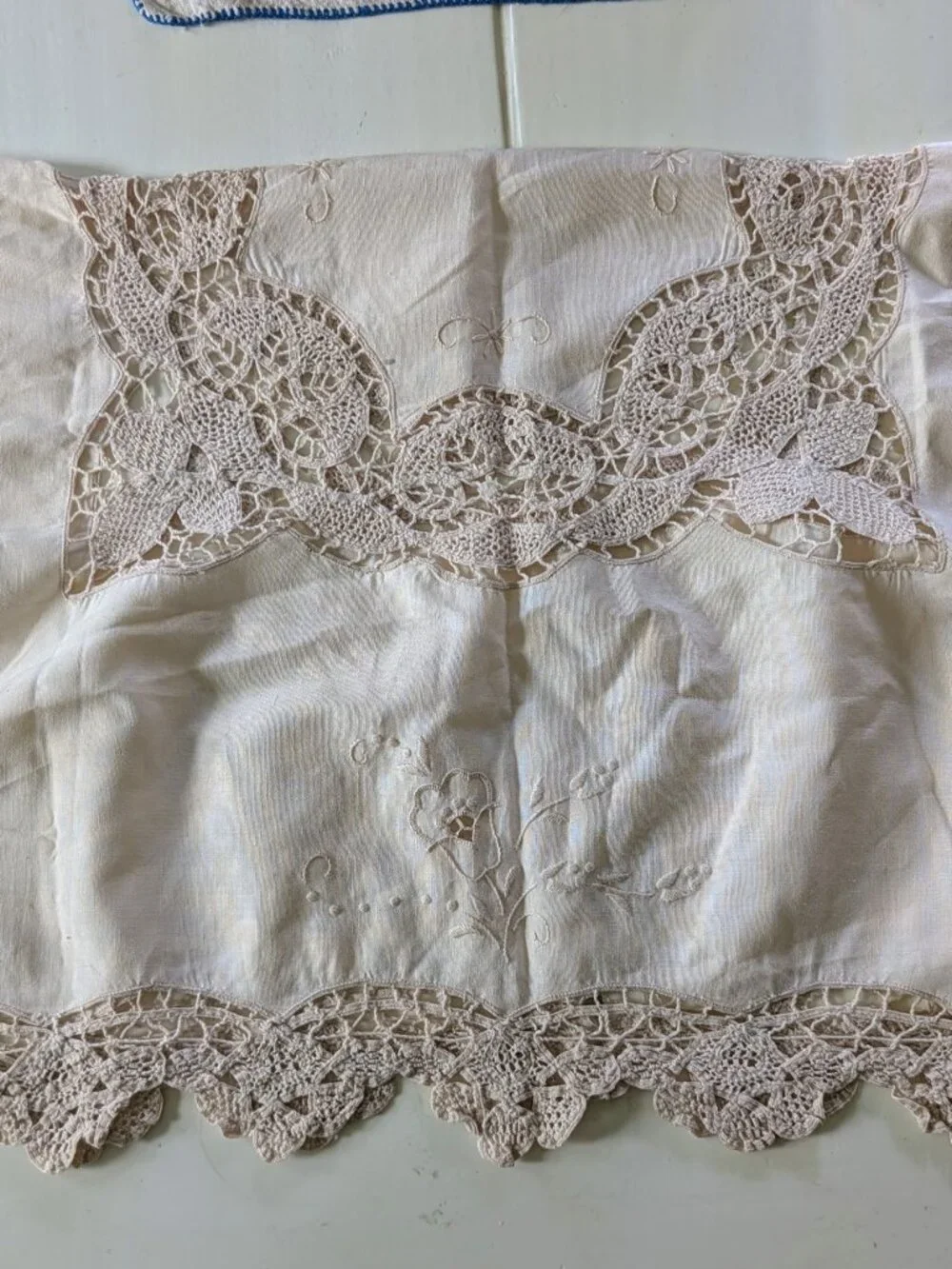 VTG Cream Battenburg Lace Tablecloth 31x30 Cotton Cutwork Embroidered Cottage